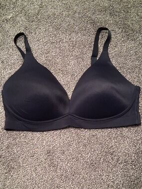 Soma Black Seamless Wireless T-Shirt Bra